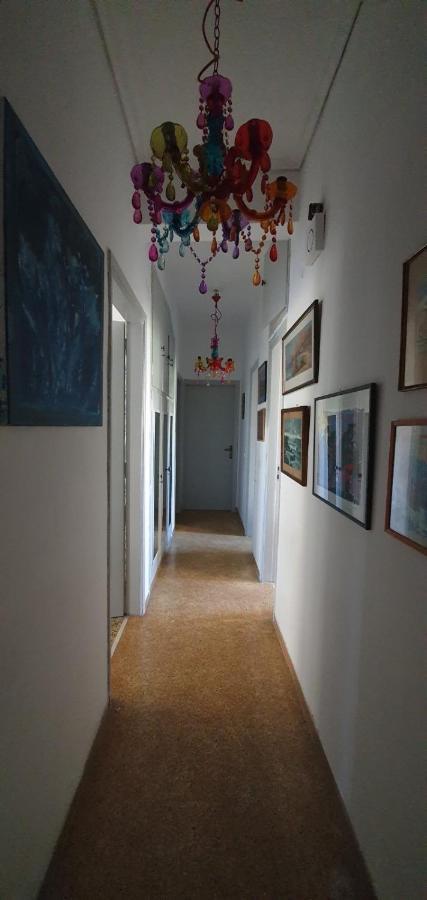 Ferienwohnung Vintage 70S Flat Athen Exterior foto